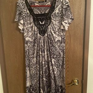 Apt 9 print dress size XL
